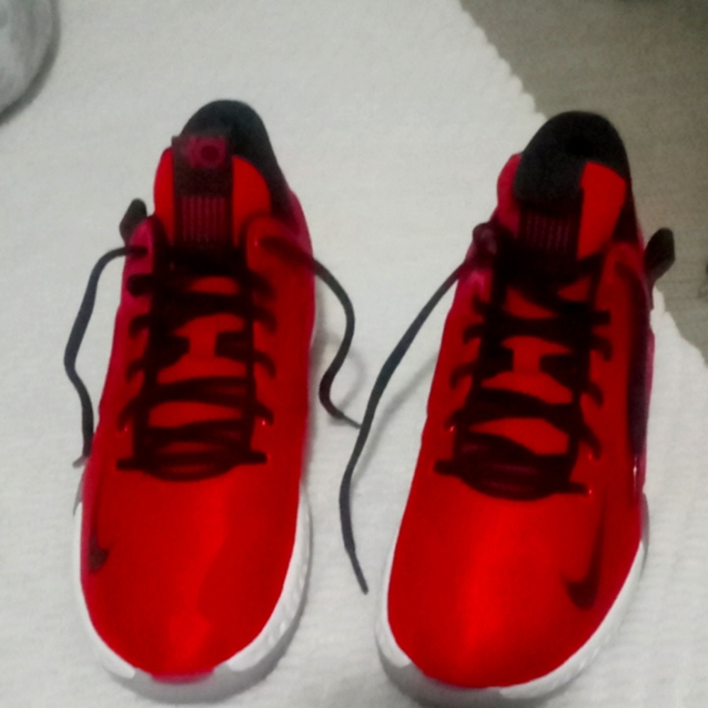 I'm selling black red and white Nikes